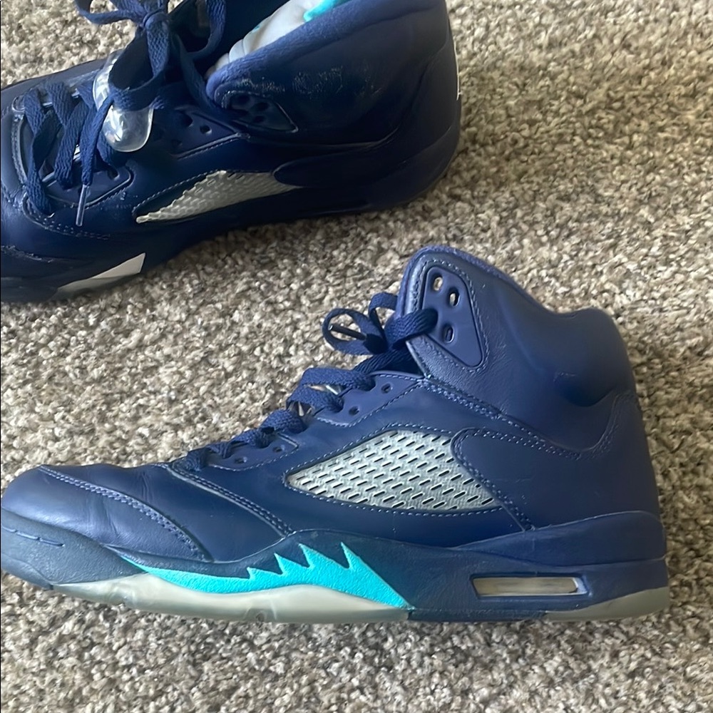 Jordan Sneakers in Navy and Teal